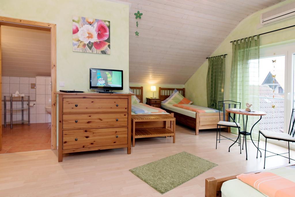 Gaestehaus Hauser Rust Kültér fotó
